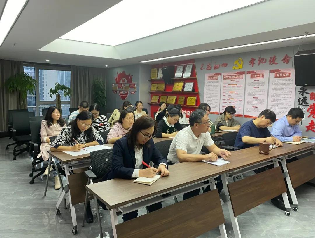 湖南華輝會計(jì)師事務(wù)所有限責(zé)任公司,湖南正德能達(dá)資產(chǎn)評估有限公司,財(cái)務(wù)審計(jì),工程造價(jià),記帳報(bào)稅,資產(chǎn)評估,湖南財(cái)務(wù)管理哪家好