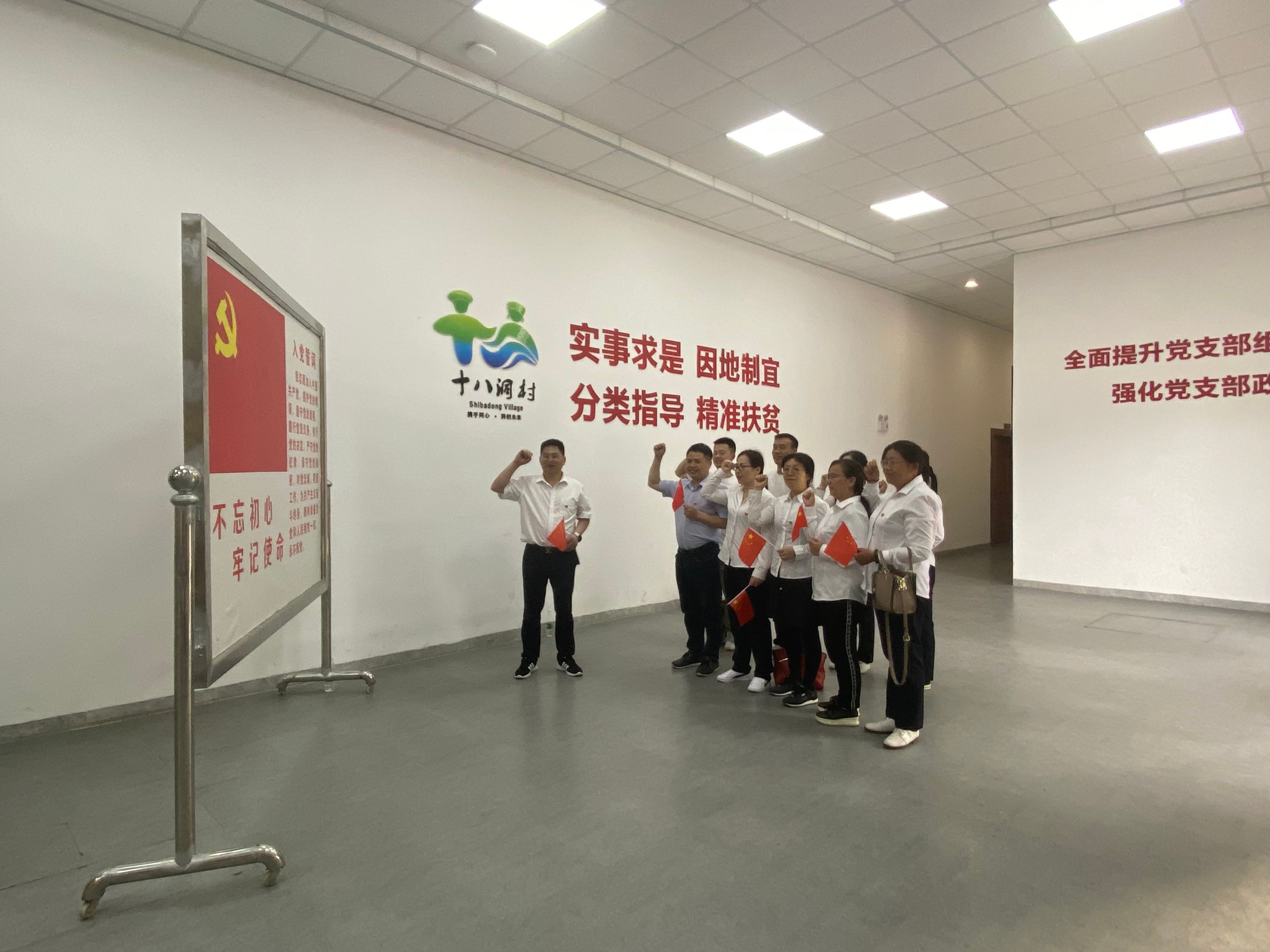 湖南華輝會計師事務(wù)所有限責任公司,湖南正德能達資產(chǎn)評估有限公司,財務(wù)審計,工程造價,記帳報稅,資產(chǎn)評估,湖南財務(wù)管理哪家好